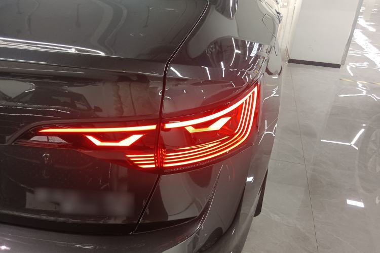 Used Volkswagen Sagitar 2025 Revised Version Three 300TSI DSG Excellence Edition Right Rear Taillight
