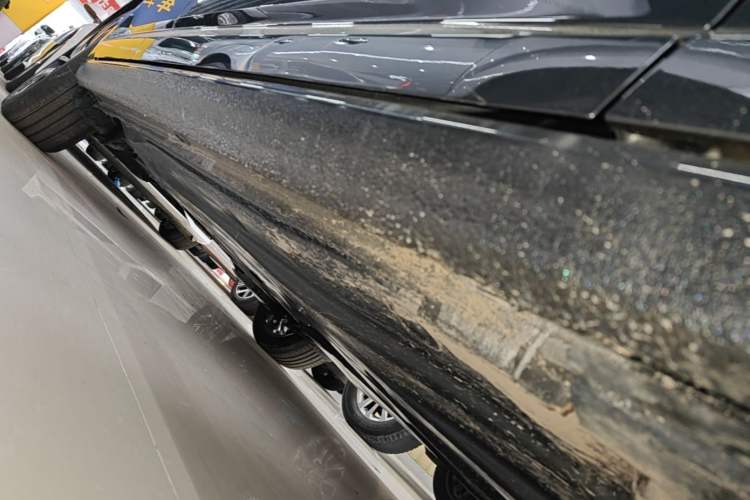 Used Volkswagen Sagitar 2025 Revised Version 2 300TSI DSG Excellence Edition Right Side Sill