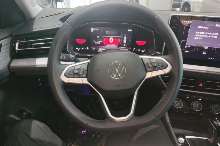 Used Volkswagen Sagitar 2025 300TSI DSG Excellence Edition Steering Wheel