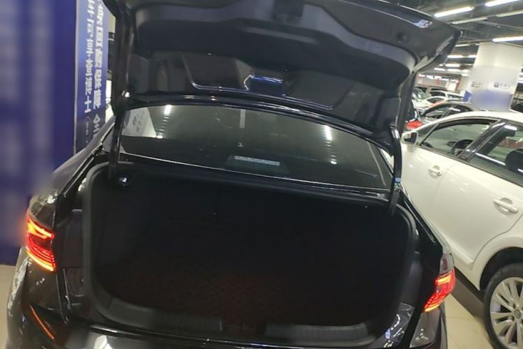 Used Volkswagen Sagitar 2025 300TSI DSG Excellence Edition Trunk