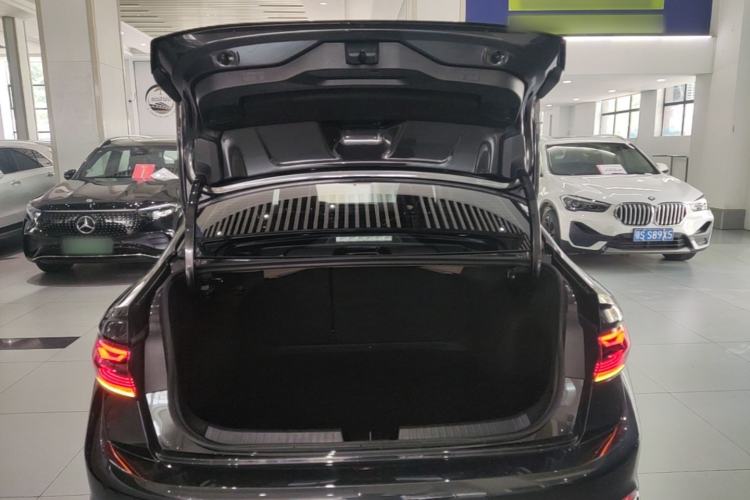 Used Volkswagen Sagitar 2025 300TSI DSG Excellence Edition Trunk