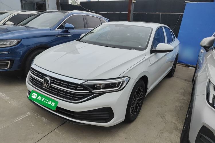 Used Volkswagen Sagitar 2025 Facelift 200TSI DSG Flyover Edition Guazi used car, China used car export, Used car for sale, Used  cars, Cheapest cars for sale