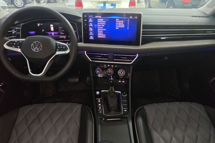Used Volkswagen Sagitar 2025 Revised Version 2 300TSI DSG Excellence Edition Audio And AC Panel
