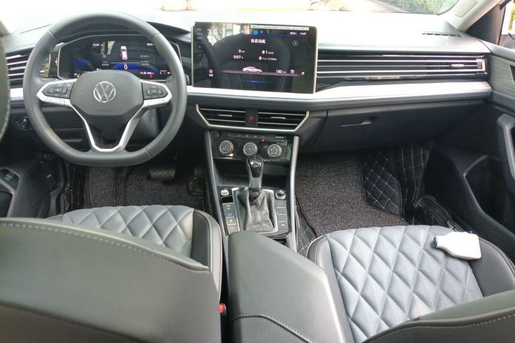Used Volkswagen Sagitar 2025 Revised Version Three 300TSI DSG Excellence Edition Center Console
