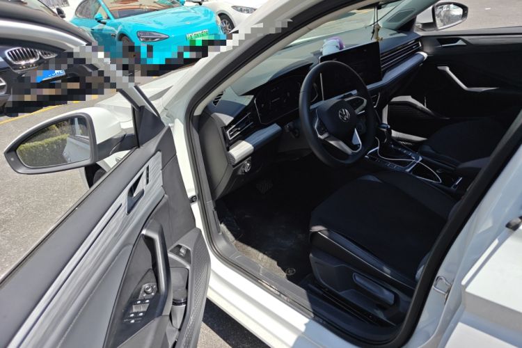 Used Volkswagen Sagitar 2025 300TSI DSG Excellence Edition Driver Seat