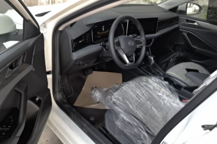 Used Volkswagen Sagitar 2025 Facelift 200TSI DSG Flyover Edition Driver Seat