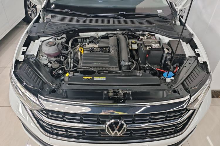 Used Volkswagen Sagitar 2025 Facelift 200TSI DSG Flyover Edition Engine Bay