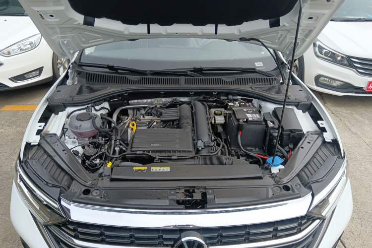 Used Volkswagen Sagitar 2025 Facelift 200TSI DSG Flyover Edition Engine Bay