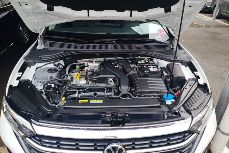 Used Volkswagen Sagitar 2025 300TSI DSG Excellence Edition Engine Bay