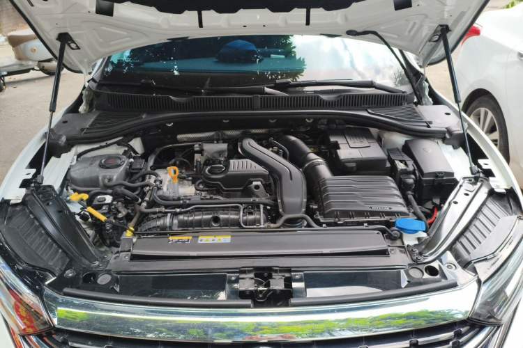 Used Volkswagen Sagitar 2025 300TSI DSG Excellence Edition Engine Bay