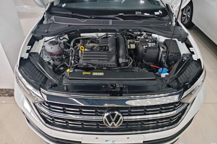 Used Volkswagen Sagitar 2025 Facelift 200TSI DSG Flyover Edition Engine Bay