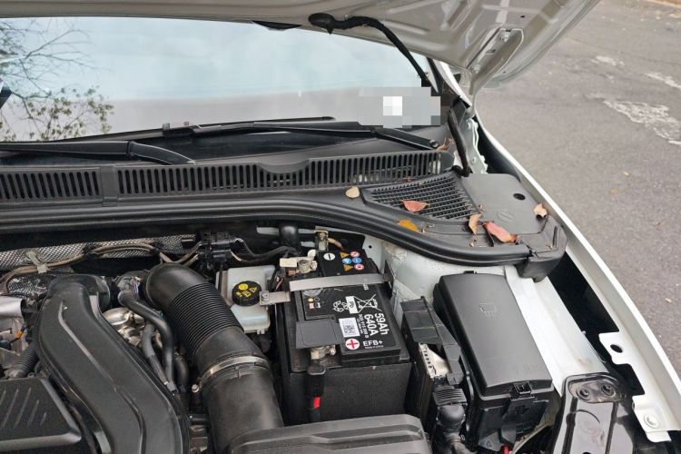 Used Volkswagen Sagitar 2025 Revised 300TSI DSG Excellence Edition Engine Bay Left