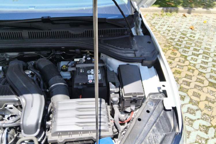 Used Volkswagen Sagitar 2025 Revised 300TSI DSG Excellence Edition Engine Bay Left