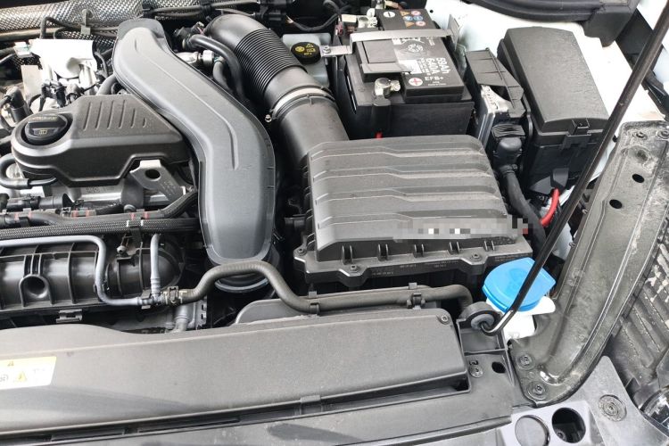 Used Volkswagen Sagitar 2025 Revised Version Three 300TSI DSG Excellence Edition Engine Bay Left