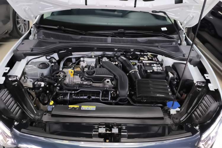 Used Volkswagen Sagitar 2025 300TSI DSG Excellence Edition Engine Bay
