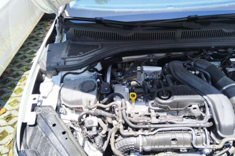 Used Volkswagen Sagitar 2025 Revised 300TSI DSG Excellence Edition Engine Bay Right