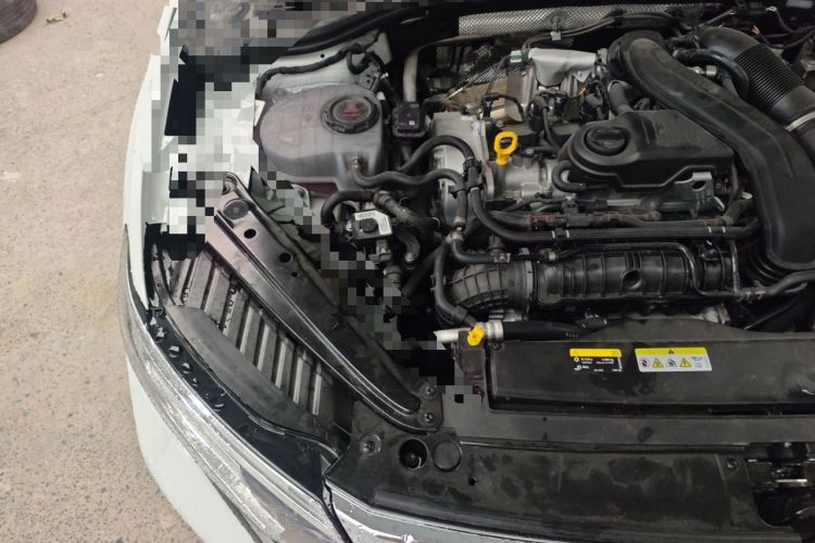 Used Volkswagen Sagitar 2025 Revised Version 2 300TSI DSG Excellence Edition Engine Bay Right