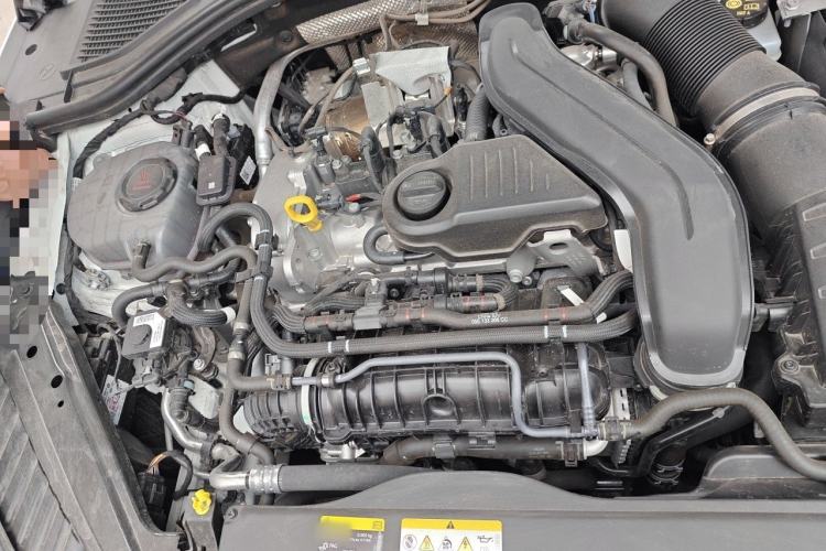 Used Volkswagen Sagitar 2025 Revised 300TSI DSG Excellence Edition Engine Bay Right