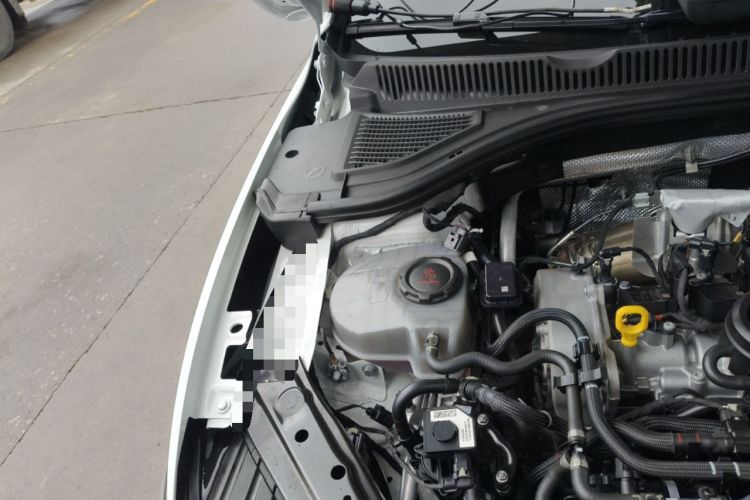 Used Volkswagen Sagitar 2025 300TSI DSG Excellence Edition Engine Bay Right