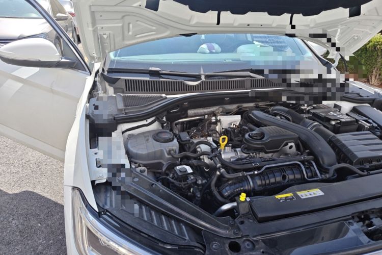Used Volkswagen Sagitar 2025 300TSI DSG Excellence Edition Engine Bay Right
