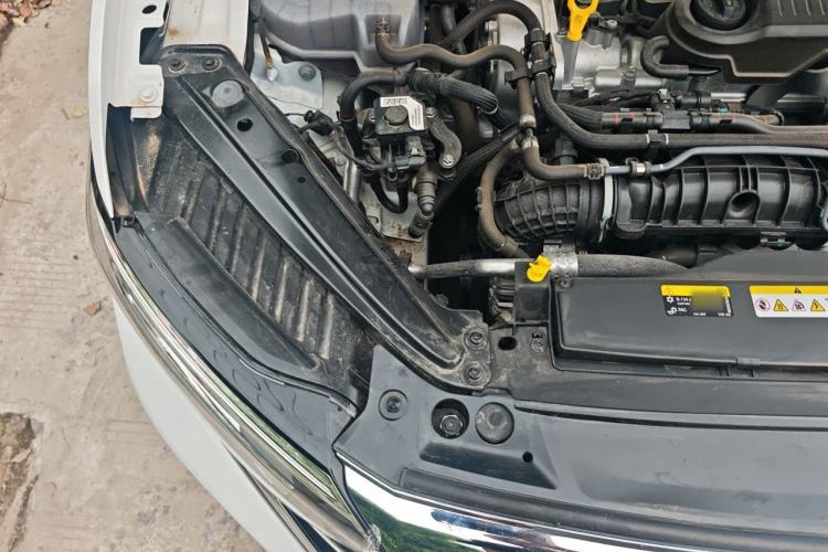 Used Volkswagen Sagitar 2025 Revised 300TSI DSG Excellence Edition Engine Bay Right