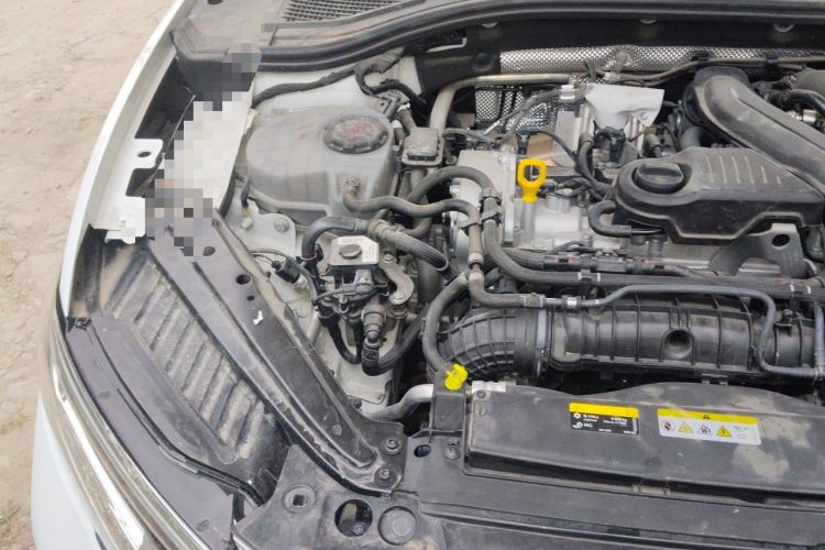 Used Volkswagen Sagitar 2025 Revised 300TSI DSG Excellence Edition Engine Bay Right