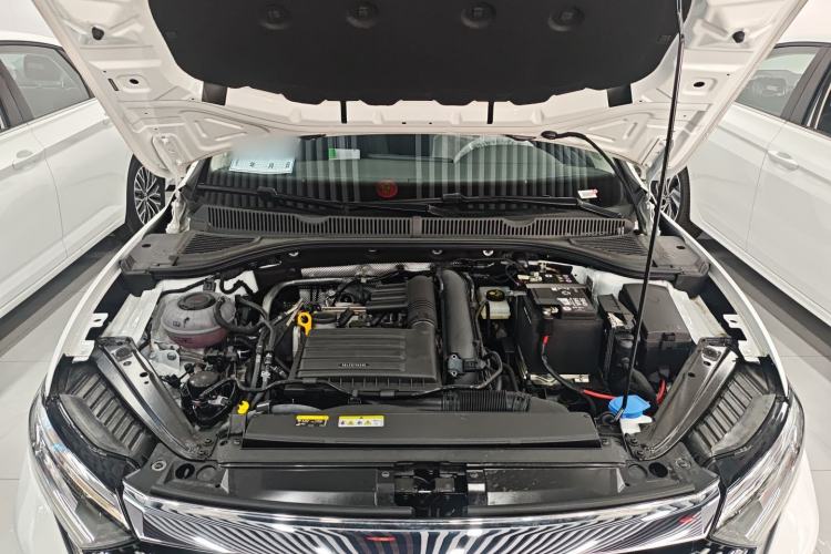 Used Volkswagen Sagitar 2025 Facelift 200TSI DSG Flyover Edition Engine Bay