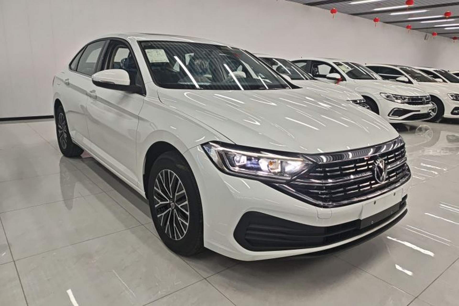 Used Volkswagen Sagitar 2025 Facelift 200TSI DSG Flyover Edition Exterior 1