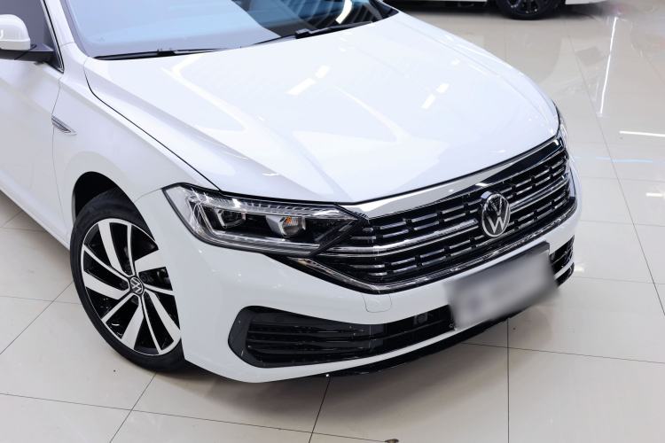 Used Volkswagen Sagitar 2025 Revised 300TSI DSG Excellence Edition Exterior 10