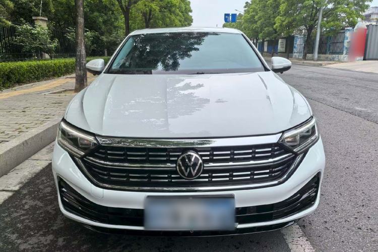 Used Volkswagen Sagitar 2025 Revised 300TSI DSG Excellence Edition Exterior 2
