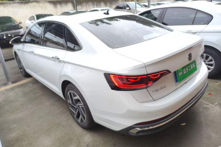Used Volkswagen Sagitar 2025 Revised 300TSI DSG Excellence Edition Exterior 2