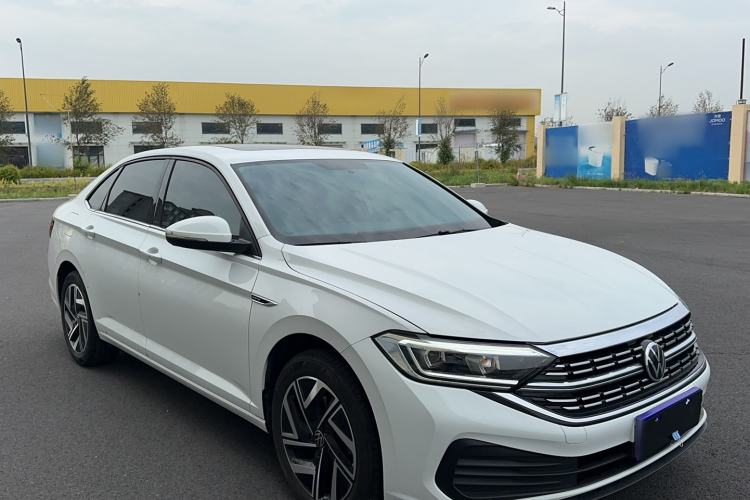 Used Volkswagen Sagitar 2025 300TSI DSG Flyover Edition Exterior 3