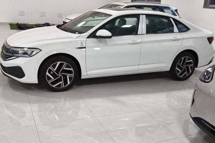 Used Volkswagen Sagitar 2025 300TSI DSG Flyover Edition Exterior 3