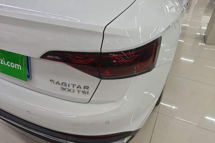 Used Volkswagen Sagitar 2025 Revised Version 2 300TSI DSG Excellence Edition Exterior 3