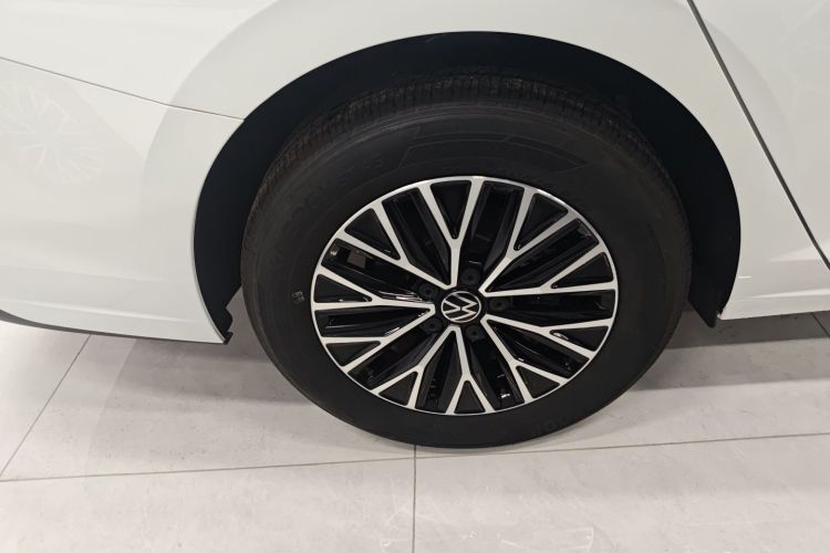 Used Volkswagen Sagitar 2025 Facelift 200TSI DSG Flyover Edition Exterior 5