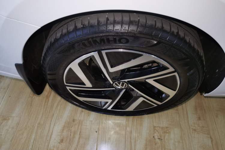 Used Volkswagen Sagitar 2025 300TSI DSG Excellence Edition Exterior 5
