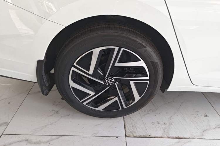 Used Volkswagen Sagitar 2025 Facelifted 300TSI DSG Flyover Edition Exterior 5