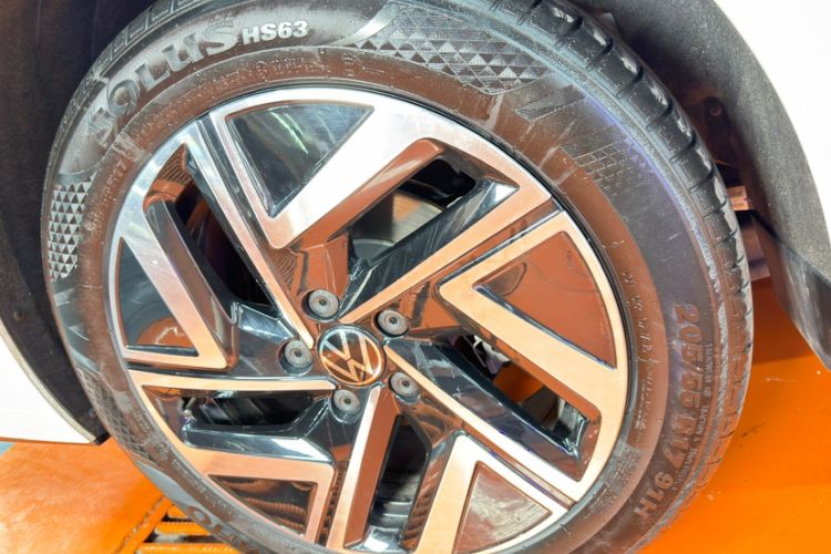 Used Volkswagen Sagitar 2025 300TSI DSG Excellence Edition Exterior 8