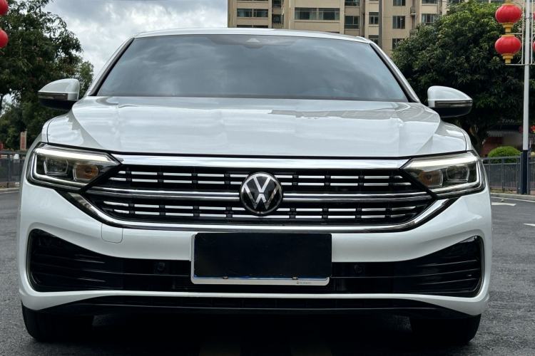 Used Volkswagen Sagitar 2025 300TSI DSG Excellence Edition Exterior 9