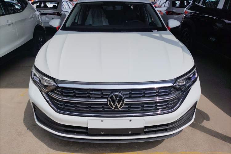 Used Volkswagen Sagitar 2025 Facelift 200TSI DSG Flyover Edition Front