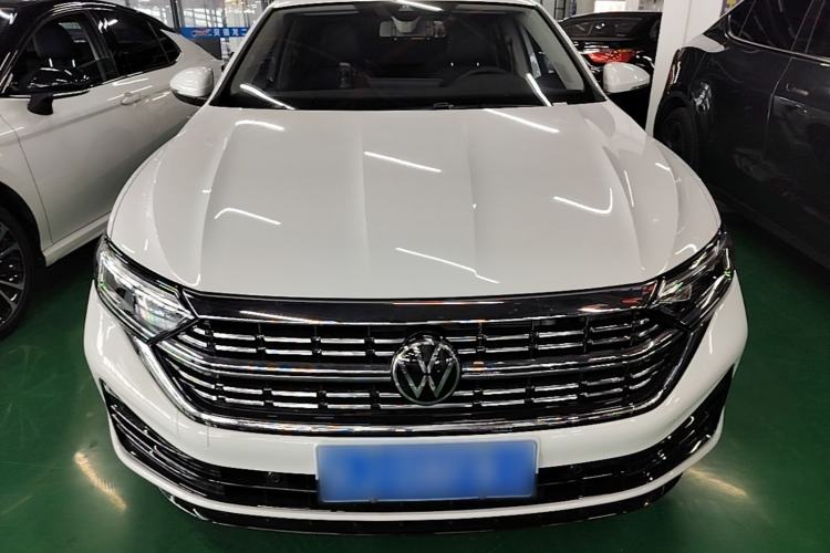 Used Volkswagen Sagitar 2025 Revised 300TSI DSG Excellence Edition Front