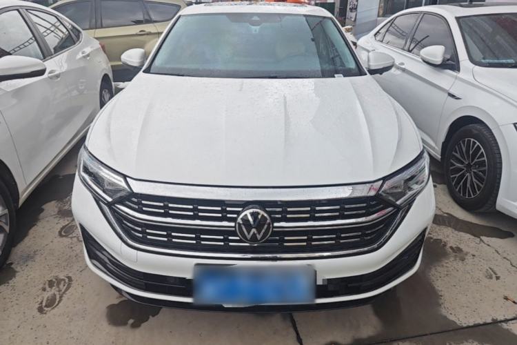 Used Volkswagen Sagitar 2025 Revised 300TSI DSG Excellence Edition Front