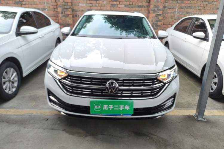 Used Volkswagen Sagitar 2025 Revised 300TSI DSG Excellence Edition Front