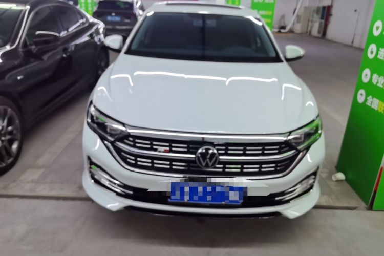 Used Volkswagen Sagitar 2025 Revised 300TSI DSG Excellence Edition Front