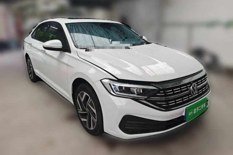 Used Volkswagen Sagitar 2025 Revised Version 2 300TSI DSG Excellence Edition Front Right 45 Deg