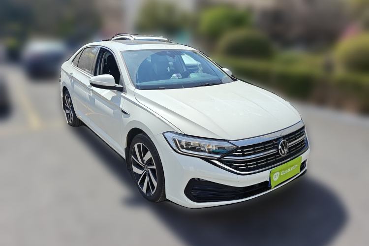 Used Volkswagen Sagitar 2025 300TSI DSG Excellence Edition Front Right 45 Deg