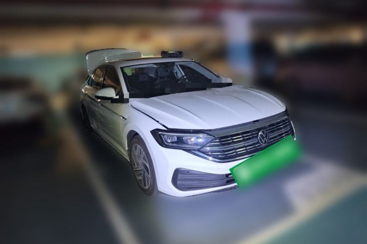 Used Volkswagen Sagitar 2025 Revised Version Three 300TSI DSG Excellence Edition Front Right 45 Deg