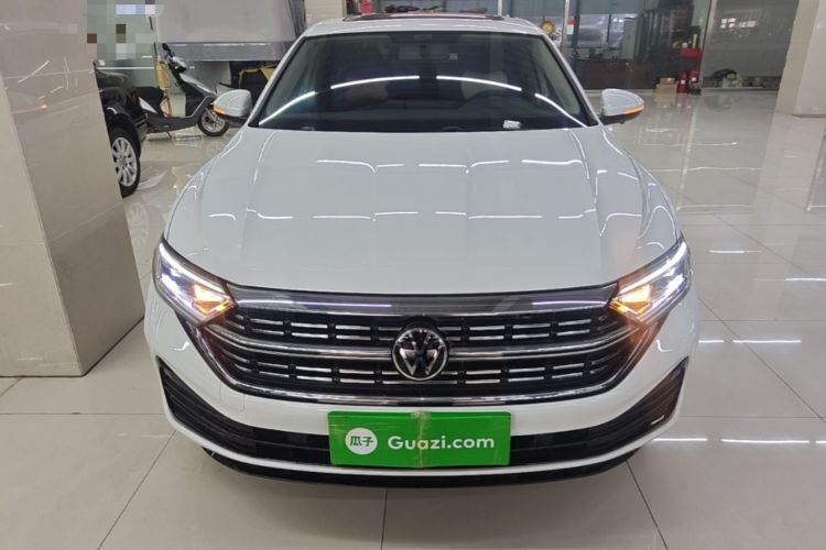 Used Volkswagen Sagitar 2025 Revised Version 2 300TSI DSG Excellence Edition Front