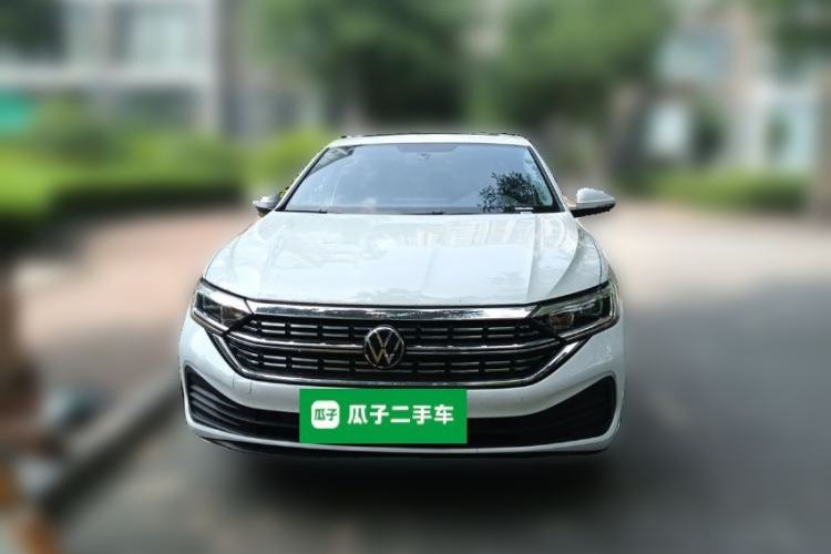 Used Volkswagen Sagitar 2025 Revised Version Three 300TSI DSG Excellence Edition Front