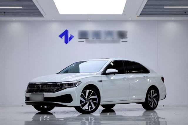 Used Volkswagen Sagitar 2025 Revised 300TSI DSG Excellence Edition